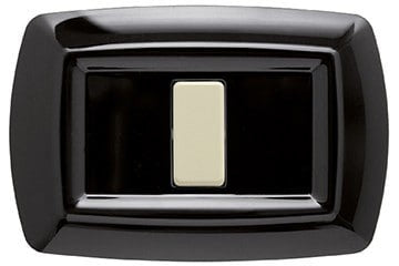 Placca 1 Posto in Plastica Bianca/Nera/Avorio Compatibile Magic Bticino