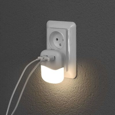 Smartwares Luce Notturna Con USB a LED 6,3x5,7x11,4 cm