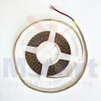 Striscia Led 12W/MT 24V PCB 10mm 600 Led SMD 2835 IP65 4000K 5MT