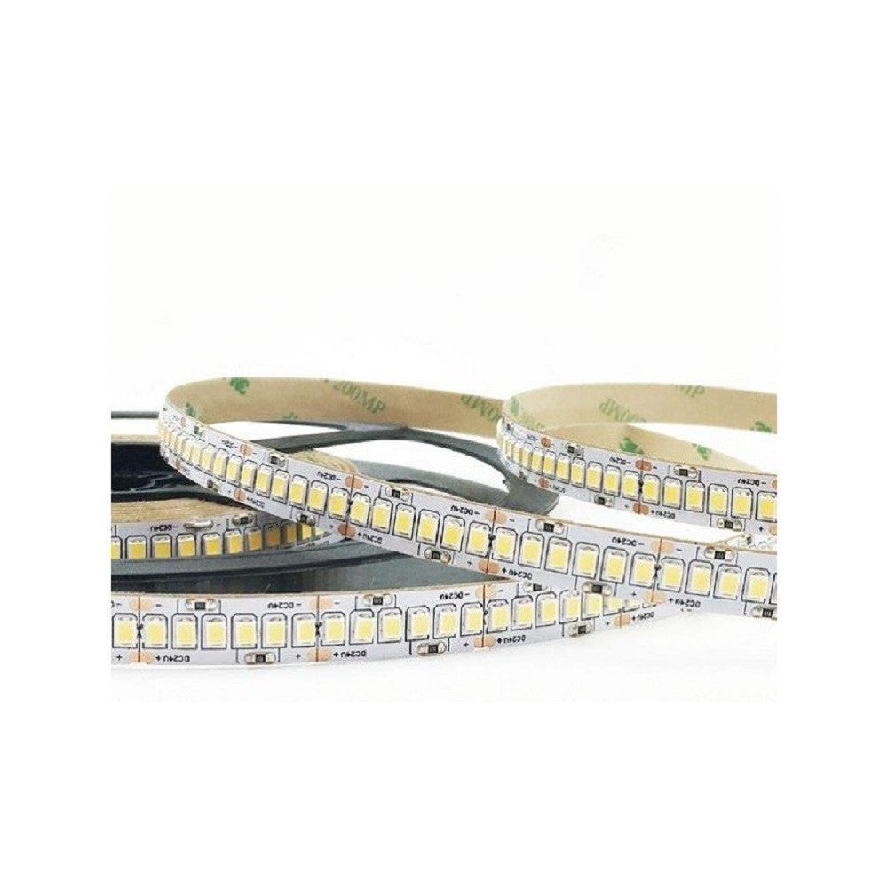 Striscia LED 80W 2835 16W/mt Luce 3000K 24V IP20 240led/mt CRI 80