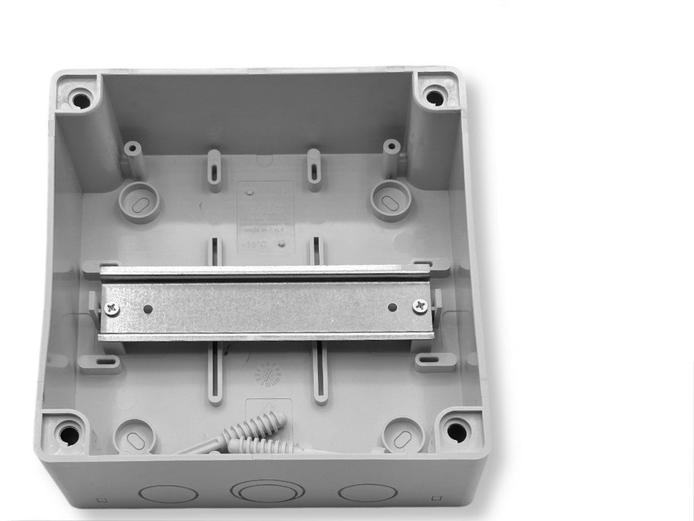 Centralino da Parete Barra Din 6/8 Moduli IP40 174x174x102MM