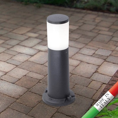 Lampione da Giardino Fumagalli AMELIA 400 Nero E27 con A60 8,5W CCT