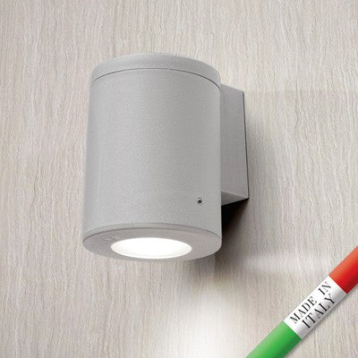 Applique da Parete in Resina FRANCA 90 1L Grigio IP55 con GU10 3,5W CCT
