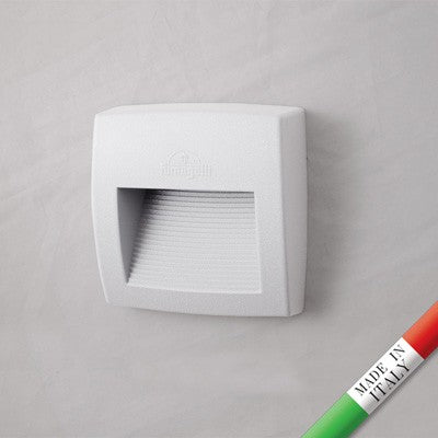 Segnapasso in Resina LORENZA 150 Bianco IP55 con R7S 3,5W CCT