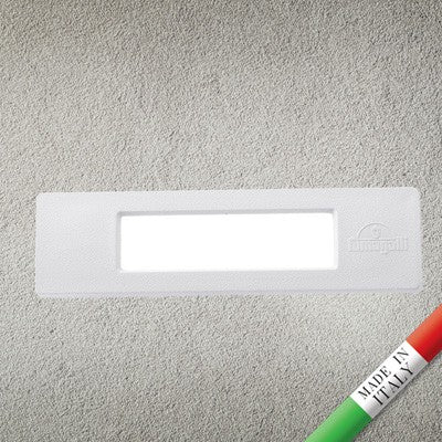 Segnapasso da Incasso in Resina NINA 190 Bianco IP55 con R7S 7,5W CCT