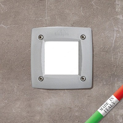 Segnapasso da Incasso in Resina LETI 100 Quadrato Grigio IP66 con GX53 3W CCT