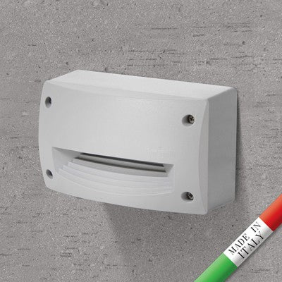 Segnapasso in Resina EXTRALETI 200 HS Bianco IP66 con GX53 3W CCT