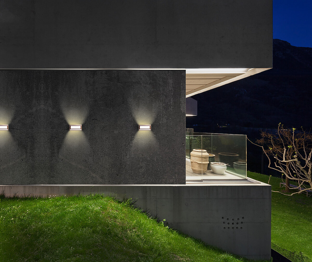 Applique da Parete LAGOS 2 Grigio Marina con Attacco E27 Max 20W IP54
