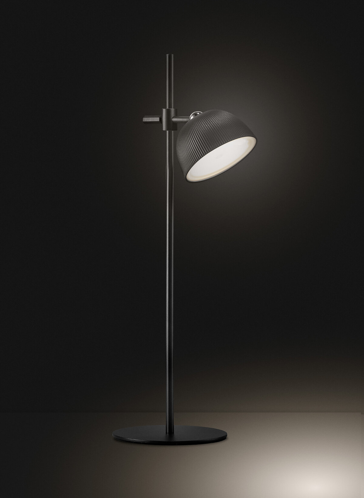 Lampada da Tavolo LED Ricaricabile MAGNETIKA Nera 3W 3000K IP54