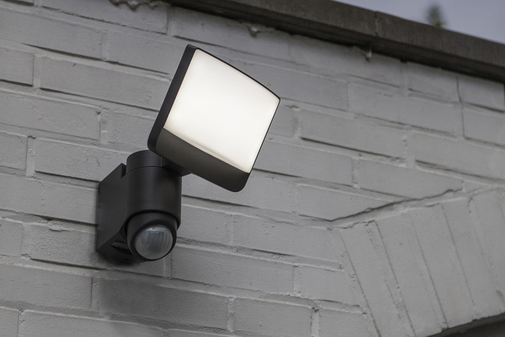 Faro con Pannello Solare SUNSHINE Grigio Scuro 7,5W 5000K PIR IP44