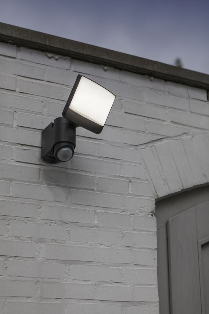 Faro con Pannello Solare SUNSHINE Grigio Scuro 7,5W 5000K PIR IP44