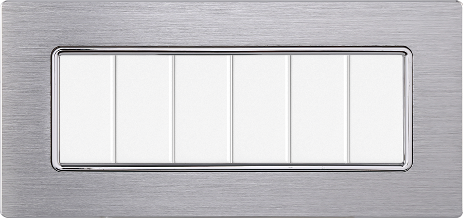 Placca in Alluminio Silver Lucido Compatibile Bticino Matix - 6 Posti - Ettroit