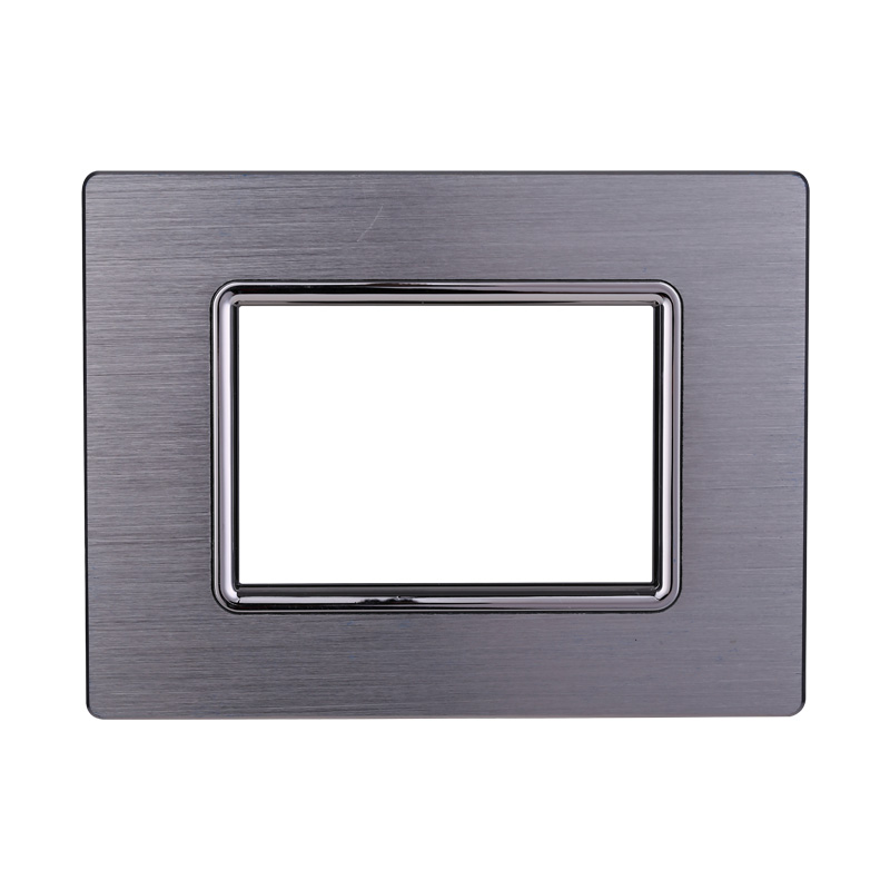 Placca in Alluminio Silver Lucido Compatibile Living Light - 3 Posti - Ettroit