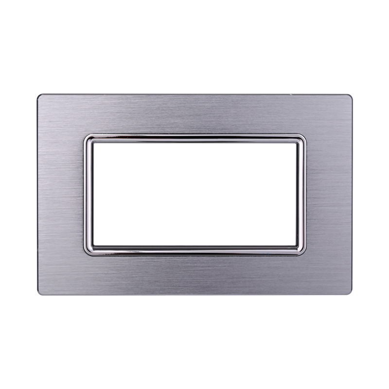 Placca in Alluminio Silver Lucido Compatibile Living Light - 4 Posti - Ettroit