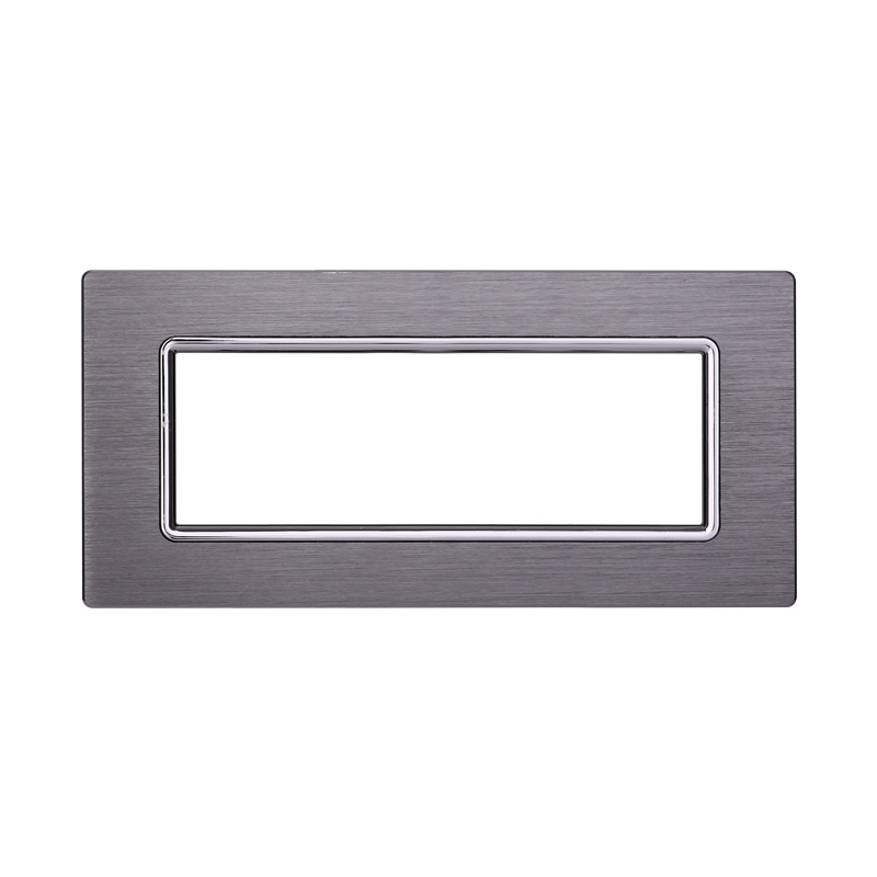 Placca in Alluminio Silver Compatibile Living Light - 7 Posti - Ettroit