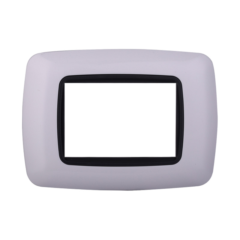 Placca in Plastica Bombata Bianca Compatibile Living Light - 3 Posti - Ettroit