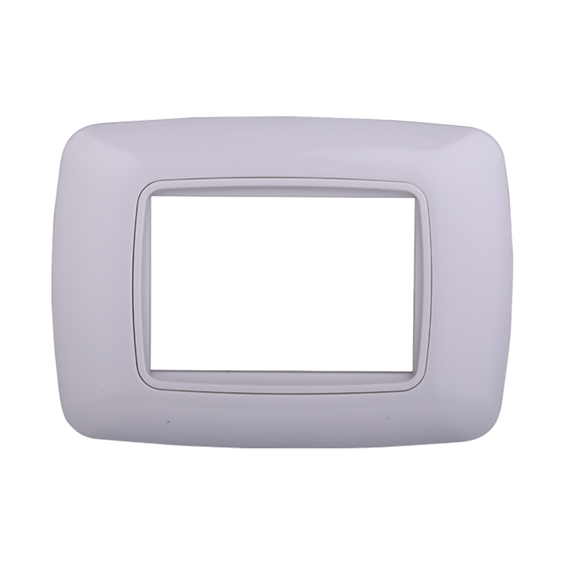 Placca in Plastica Bombata Bianca/Bianca Compatibile Living Light - 3 Posti - Ettroit