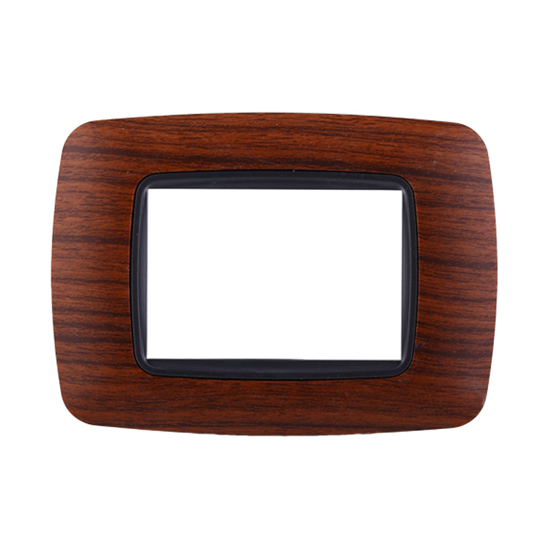 Placca in Plastica Bombata Radica Compatibile Living Light - 3 Posti - Ettroit