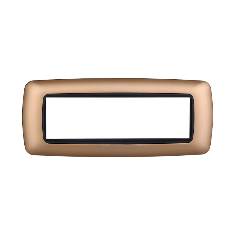 Placca in Plastica Bombata Oro Compatibile Living Light - 7 Posti - Ettroit