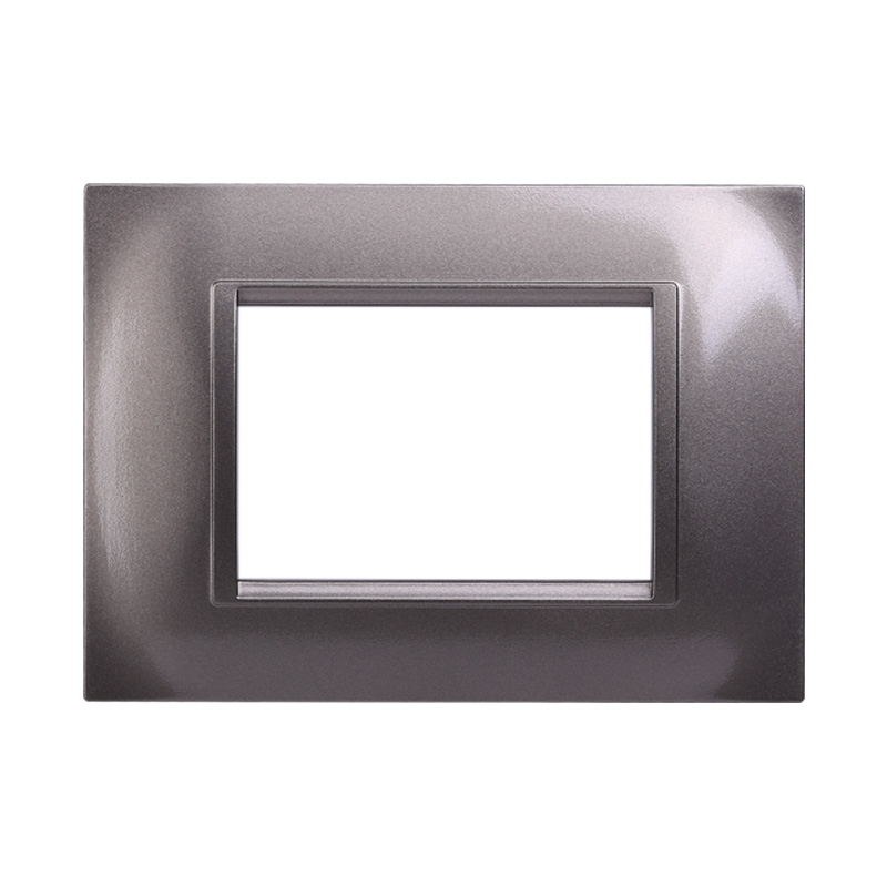 Placca in Plastica Quadrata Titanio Compatibile Living Light - 3 Posti - Ettroit