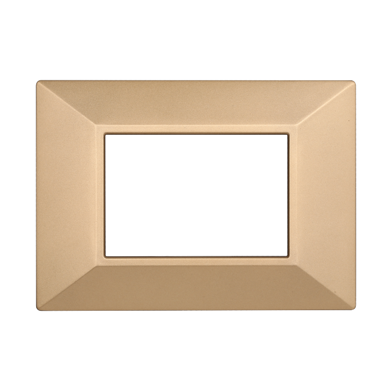 Placca Piramide in Plastica Oro Compatibile Bticino Axolute - 3 Posti - Ettroit