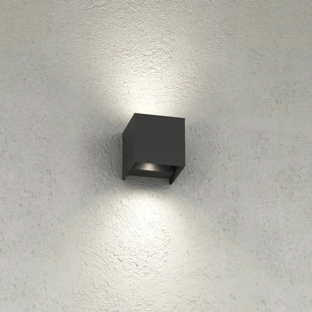 Applique LED Cubo Top Light PERTH AG IP65 20W CCT Biemissione Alluminio